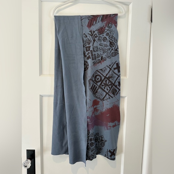 Blue Fish Scarf - Picture 4 of 5